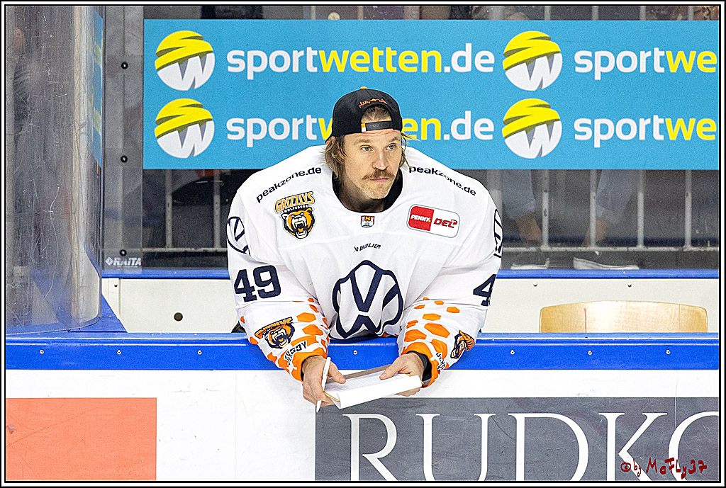 PENNY DEL;  Kölner Haie - Grizzly Wolfsburg; Köln, 26.10.2022